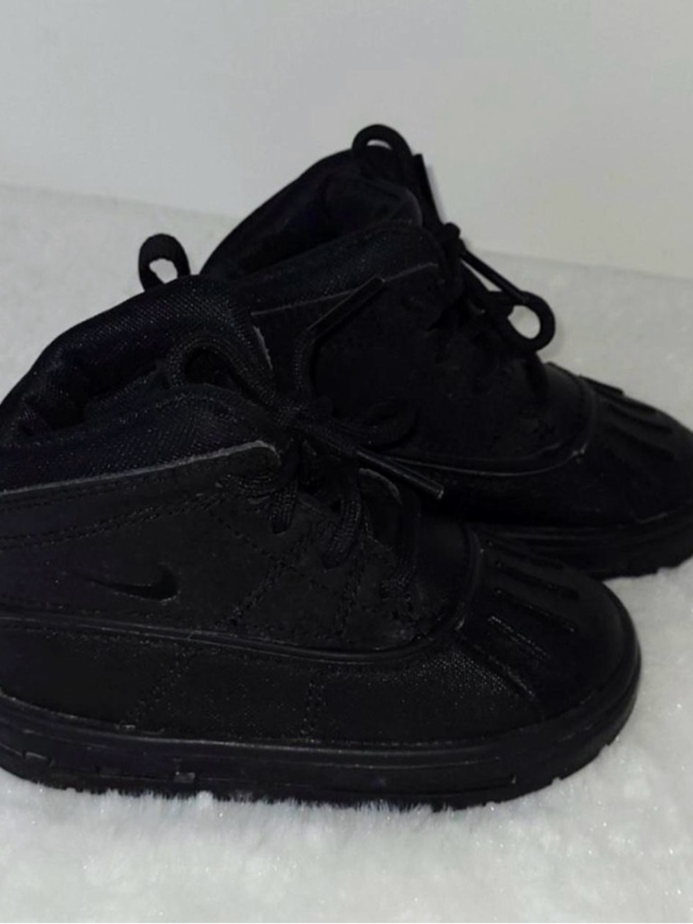 Nike Kids Black High-Top Sneakers